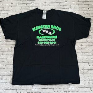 Black vintage men’s T-Shirt with Green Graphic